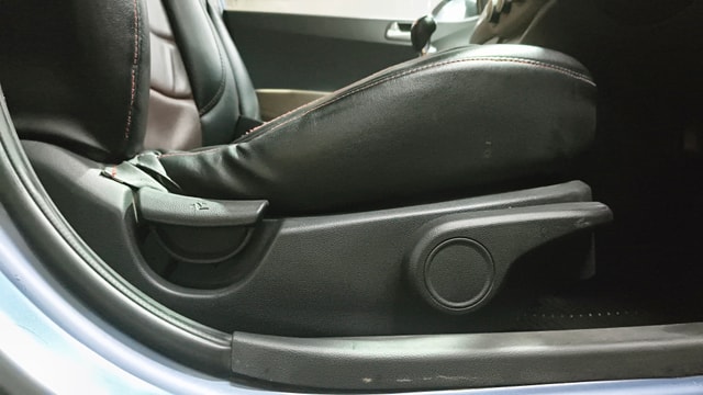 View Hyundai Xcent Image 18 Used Hyundai Xcent Image 18