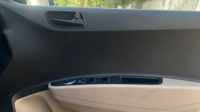 View Hyundai Grand i10 Image 33 Used Hyundai Grand i10 Image 33