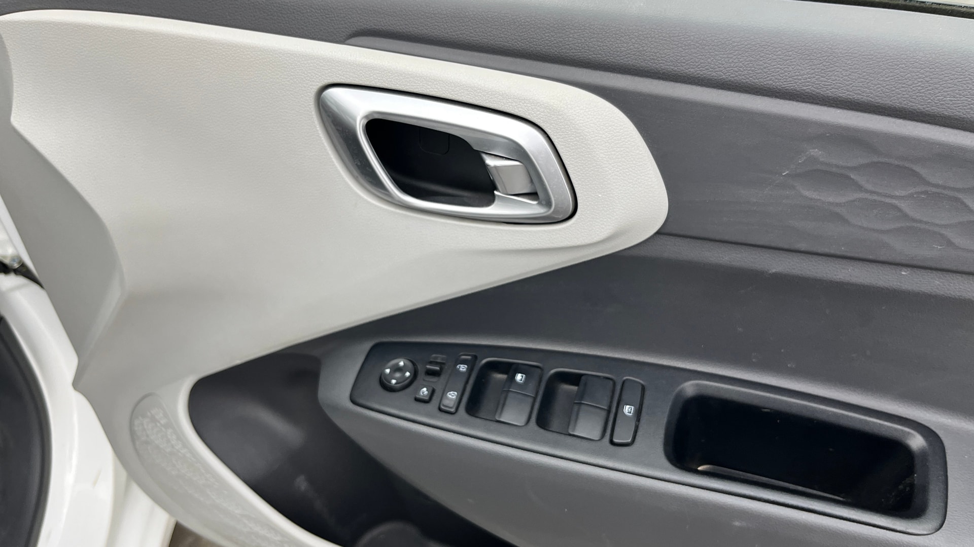 View 2020 Hyundai Grand i10 Nios Sportz Petrol Image 33 Used 2020 Hyundai Grand i10 Nios Sportz Petrol Image 33