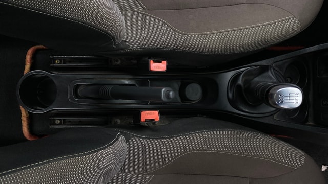 View Renault Duster Image 37 Used Renault Duster Image 37