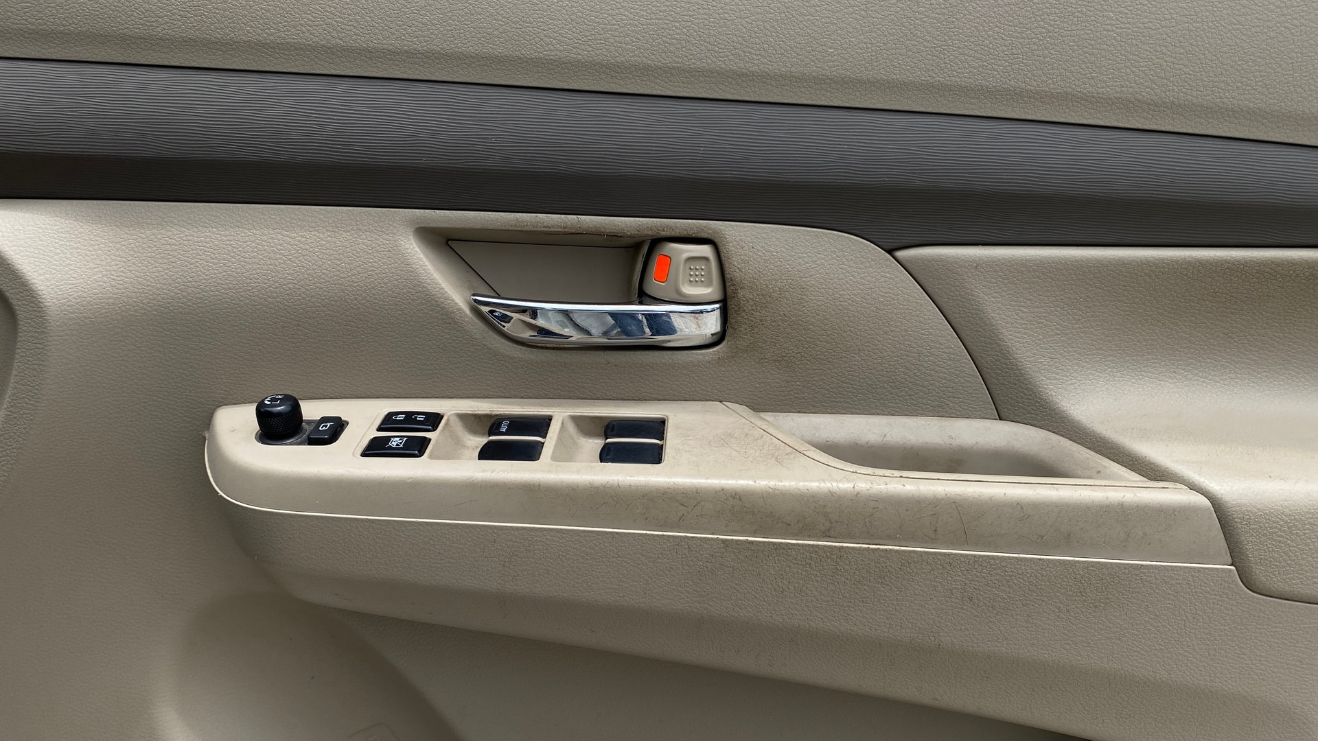 View 2022 Maruti Suzuki 1000 Base Variant Image 32 Used 2022 Maruti Suzuki 1000 Base Variant Image 32