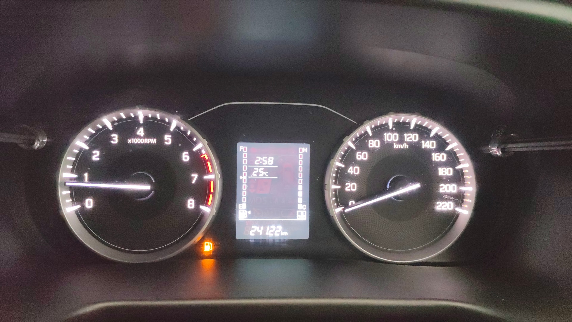 View 2023 Maruti Suzuki 1000 Base Variant Image 34 Used 2023 Maruti Suzuki 1000 Base Variant Image 34