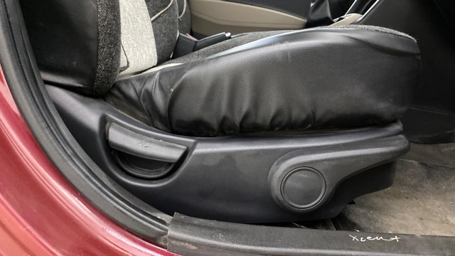 View Hyundai Xcent Image 18 Used Hyundai Xcent Image 18