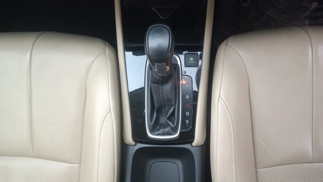 View Honda City ZX Image 42 Used Honda City ZX Image 42