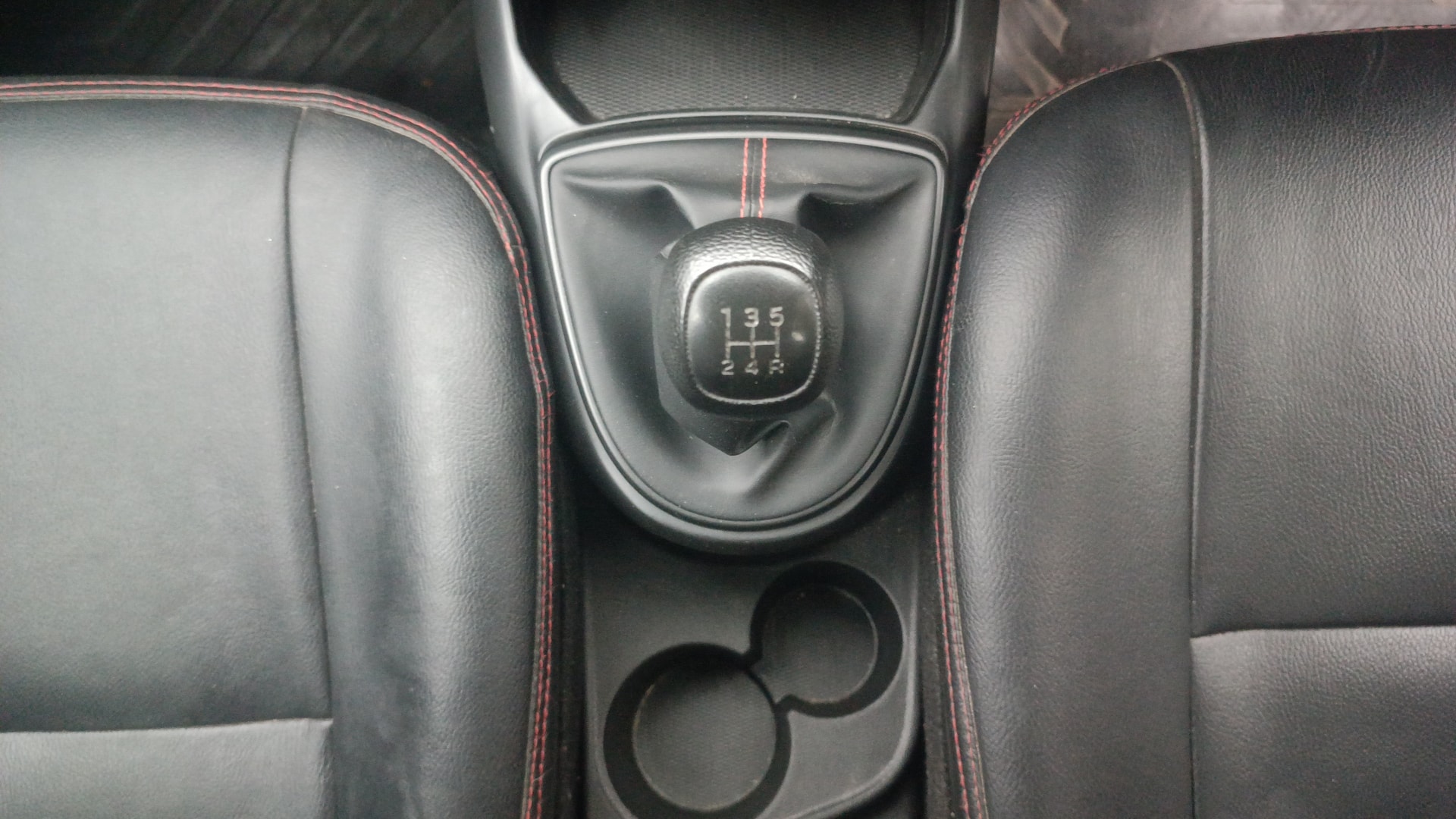 View 2022 Hyundai Grand i10 Nios Magna Corporate Edition Petrol Image 38 Used 2022 Hyundai Grand i10 Nios Magna Corporate Edition Petrol Image 38