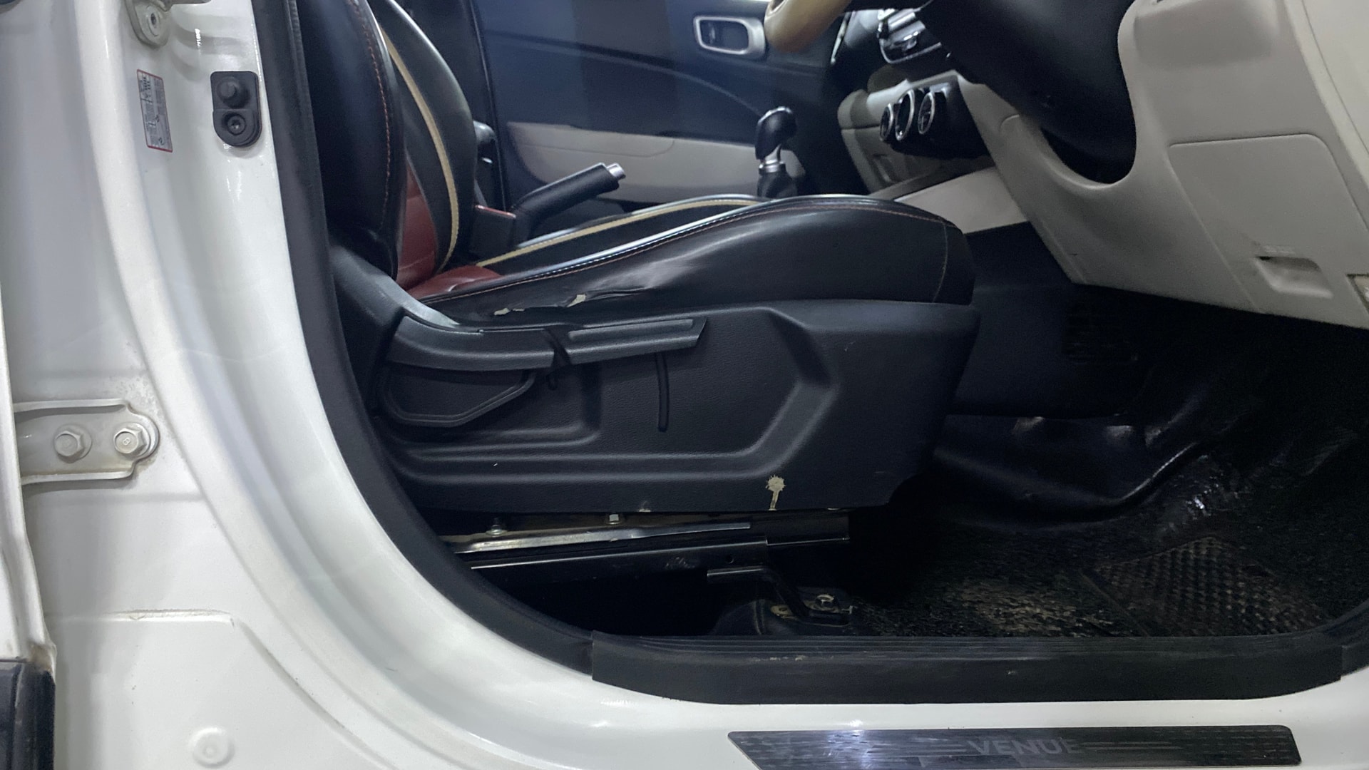 Used 2023 Hyundai Venue Used 2023 Hyundai Venue