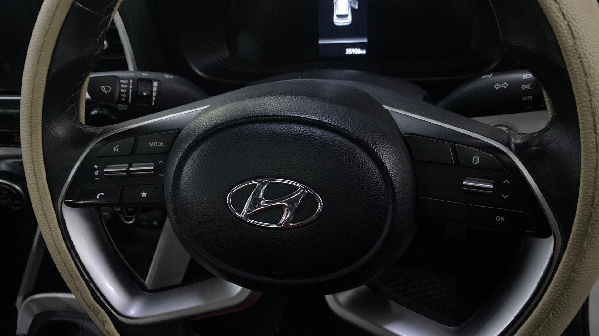 Used 2023 Hyundai Venue Used 2023 Hyundai Venue