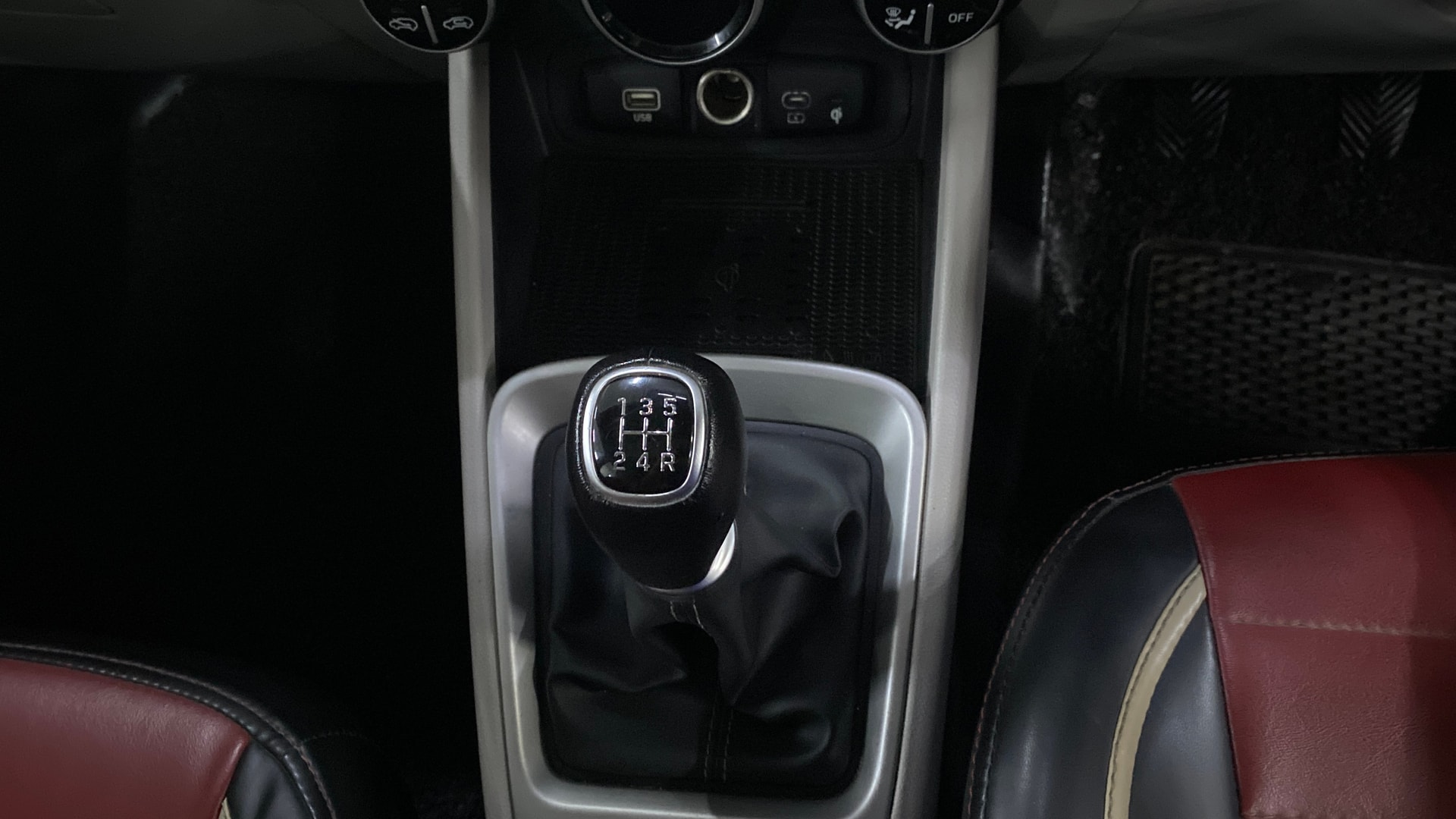 Used 2023 Hyundai Venue Used 2023 Hyundai Venue