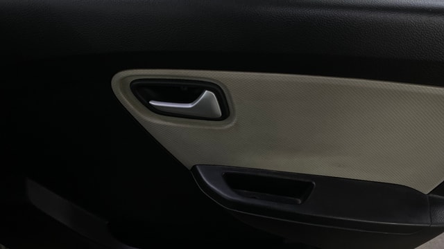 View Maruti Suzuki 1000 Image 32 Used Maruti Suzuki 1000 Image 32