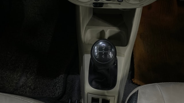 View Maruti Suzuki 1000 Image 38 Used Maruti Suzuki 1000 Image 38