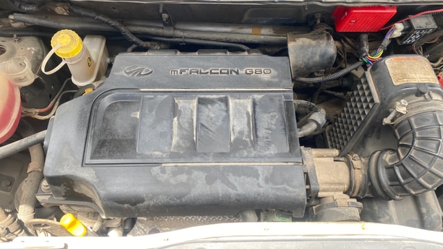 View Mahindra KUV100 Image 40 Used Mahindra KUV100 Image 40