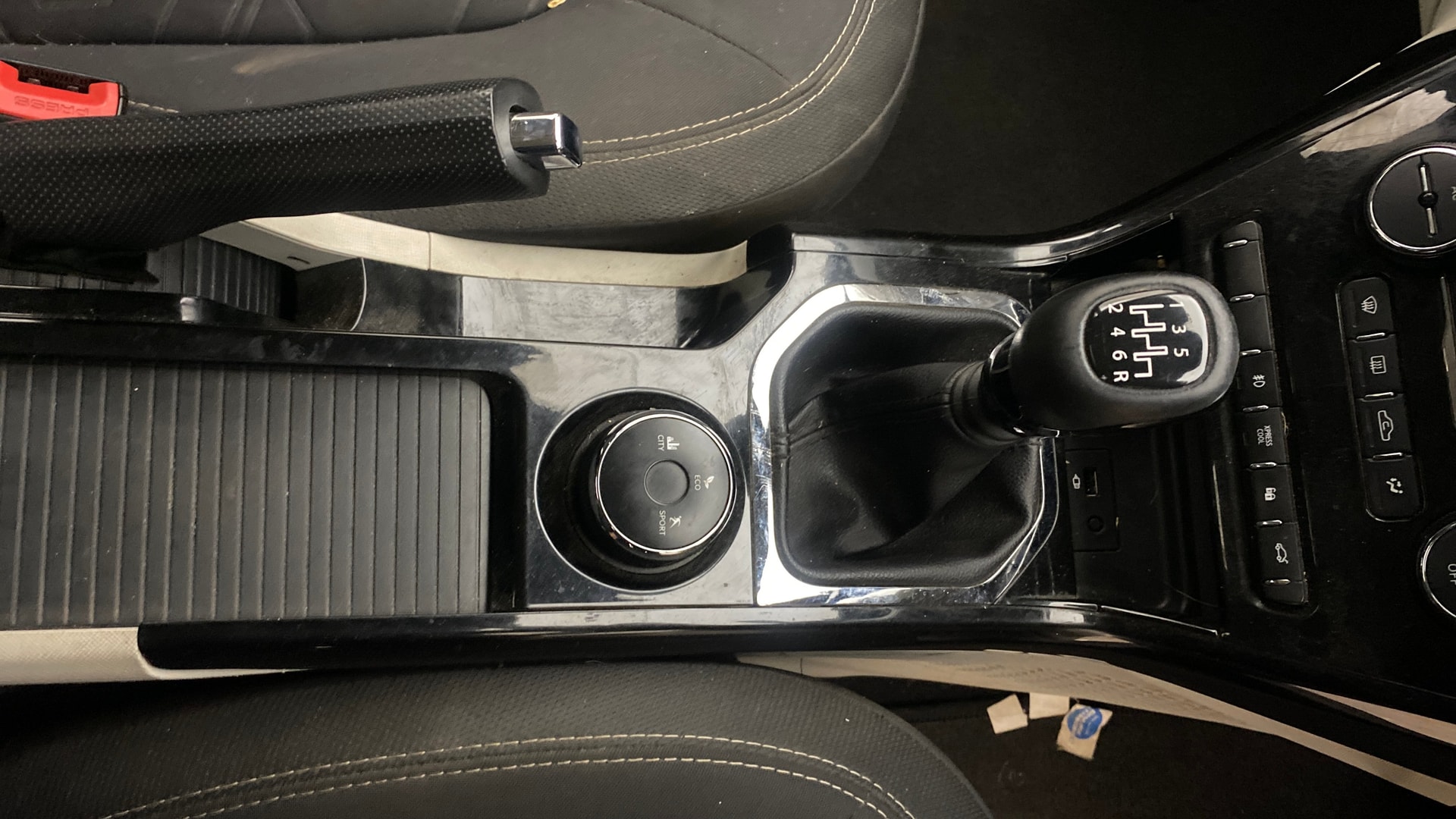Used 2022 Tata Nexon Used 2022 Tata Nexon