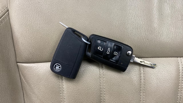 View Skoda Karoq Image 28 Used Skoda Karoq Image 28