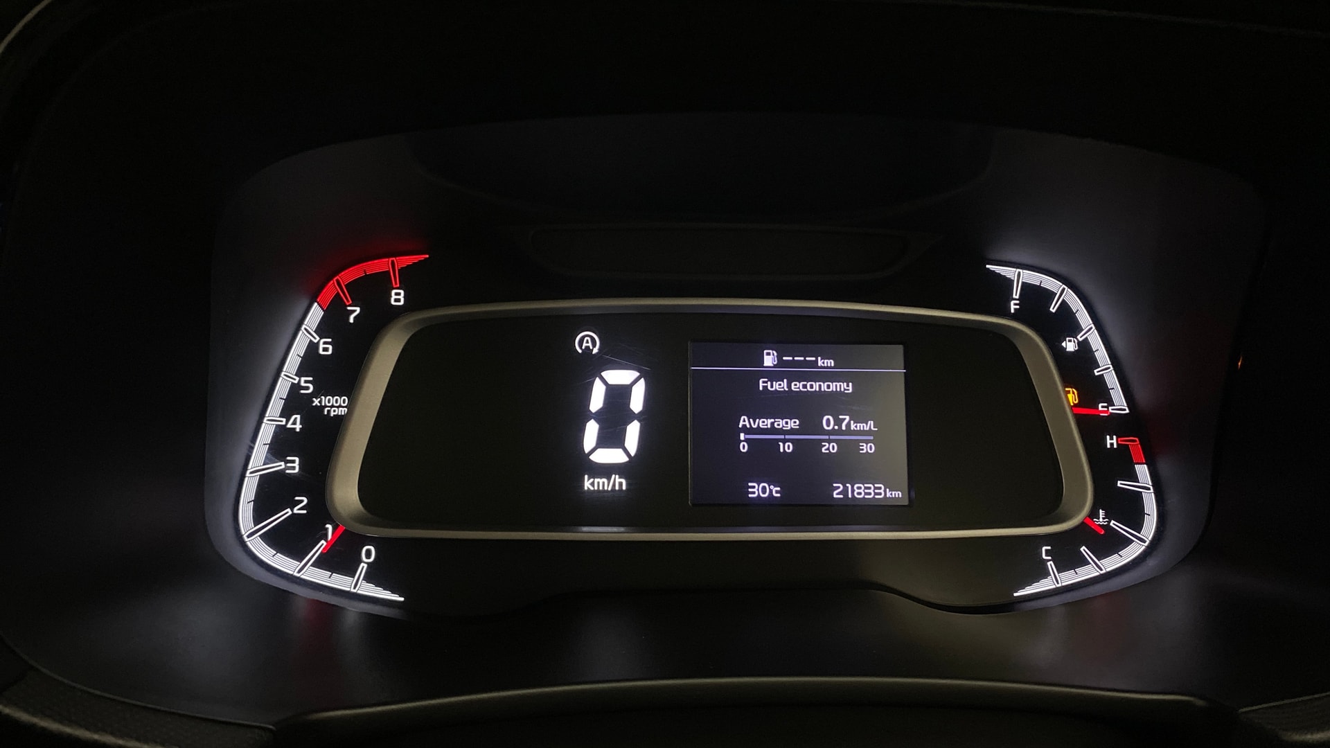View 2023 Kia Sonet HTK Plus Petrol Image 35 Used 2023 Kia Sonet HTK Plus Petrol Image 35