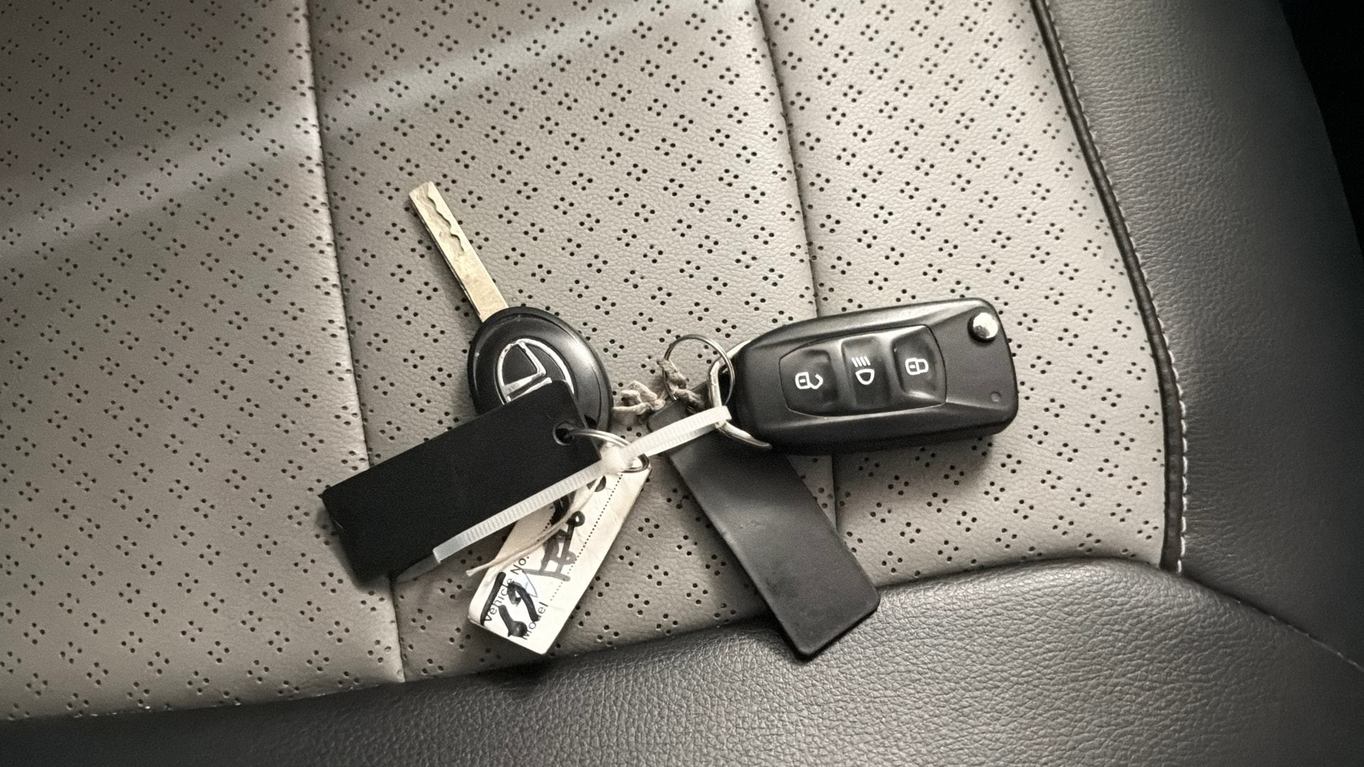 Used 2022 Tata Tiago Used 2022 Tata Tiago