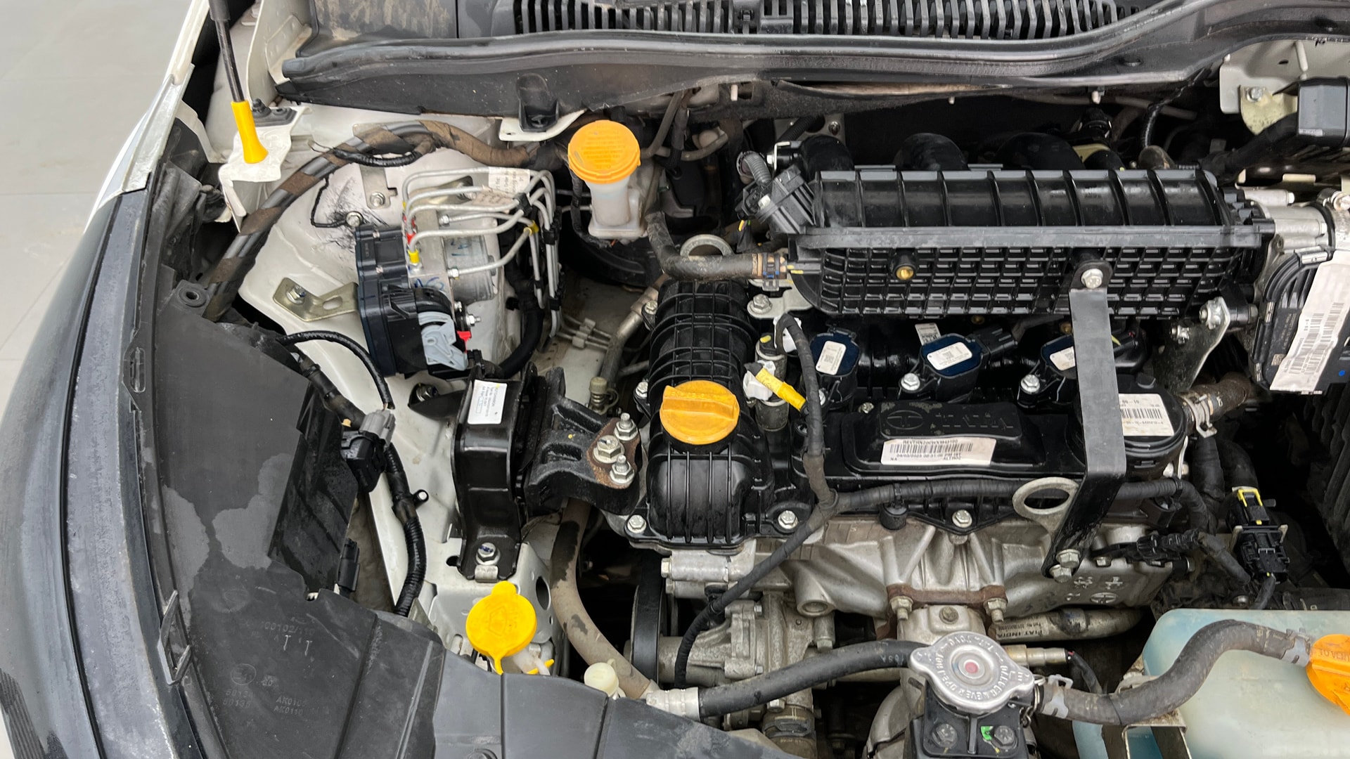 View 2023 Tata Altroz XZ Petrol Image 26 Used 2023 Tata Altroz XZ Petrol Image 26