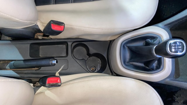View Hyundai Grand i10 Image 37 Used Hyundai Grand i10 Image 37