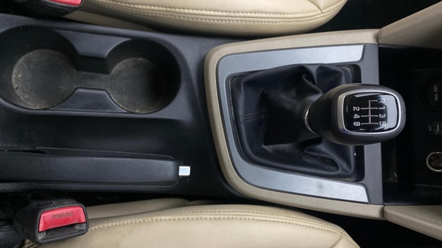 View Hyundai Elantra Image 42 Used Hyundai Elantra Image 42