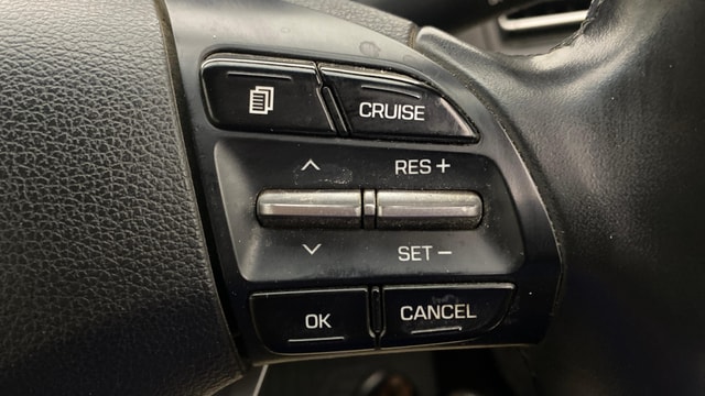 View Hyundai Elantra Image 3 Used Hyundai Elantra Image 3