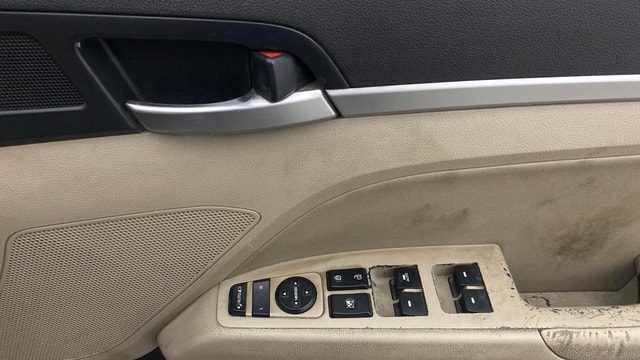 View Hyundai Elantra Image 39 Used Hyundai Elantra Image 39