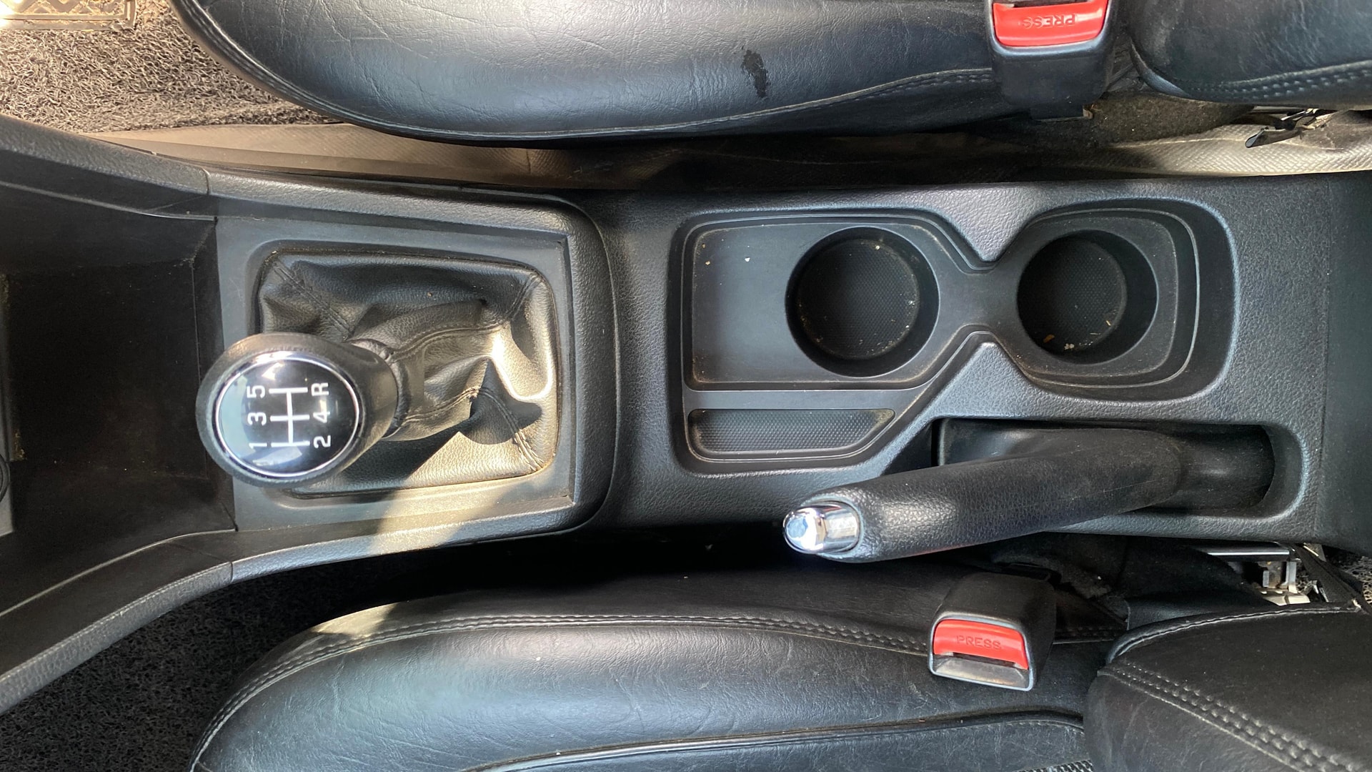 View 2021 Maruti Suzuki 1000 Base Variant Image 38 Used 2021 Maruti Suzuki 1000 Base Variant Image 38