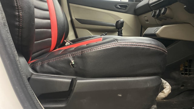View Renault Triber Image 19 Used Renault Triber Image 19