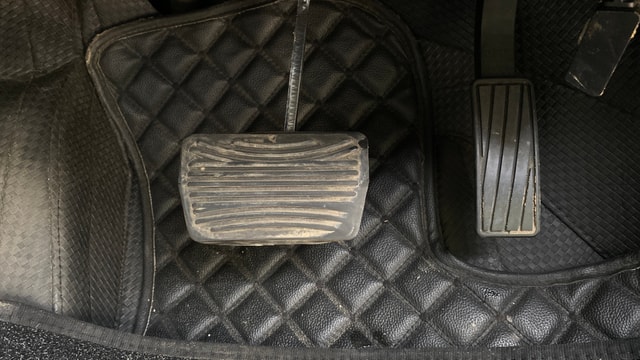 View Mahindra XUV700 Image 10 Used Mahindra XUV700 Image 10