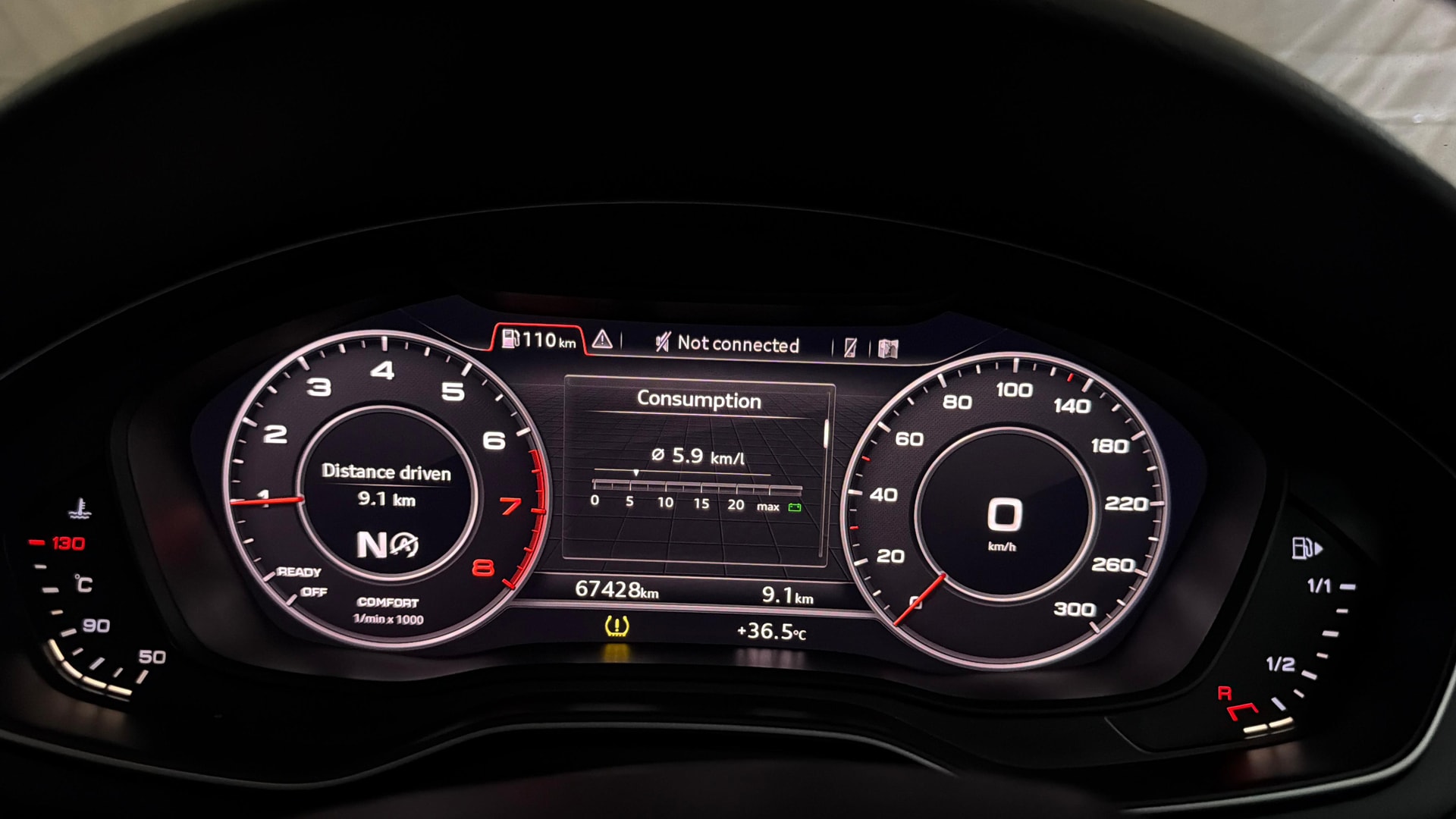 View 2018 Audi A4 30 TFSI Premium Plus Image 37 Used 2018 Audi A4 30 TFSI Premium Plus Image 37