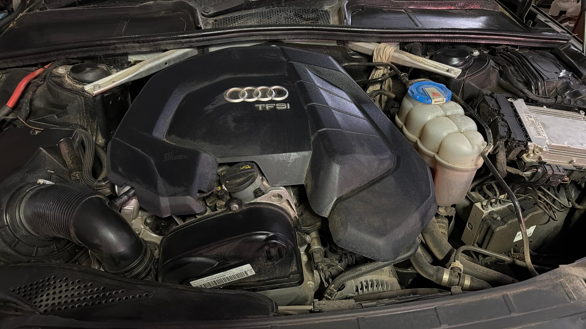 View 2018 Audi A4 30 TFSI Premium Plus Image 44 Used 2018 Audi A4 30 TFSI Premium Plus Image 44