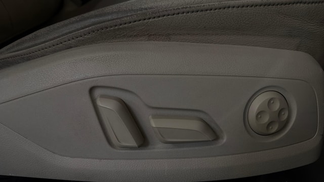 View Audi A4 Image 19 Used Audi A4 Image 19