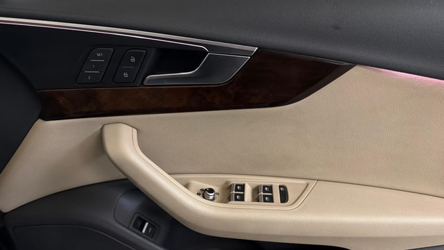 View Audi A4 Image 35 Used Audi A4 Image 35