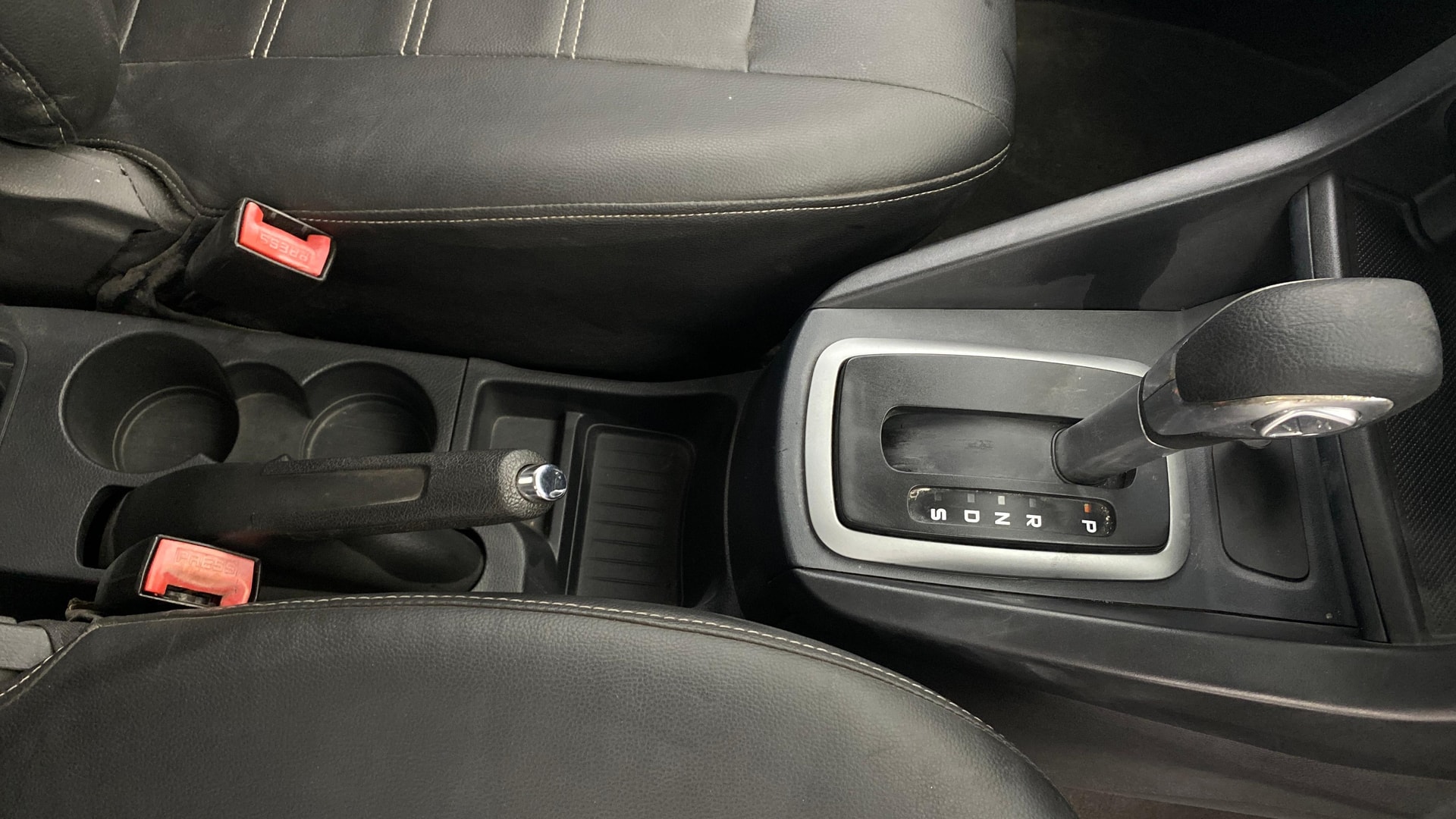 View 2017 Ford Figo Aspire 1.2P Ambiente MT BS IV Image 37 Used 2017 Ford Figo Aspire 1.2P Ambiente MT BS IV Image 37