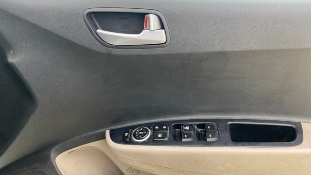 View Hyundai Grand i10 Image 33 Used Hyundai Grand i10 Image 33