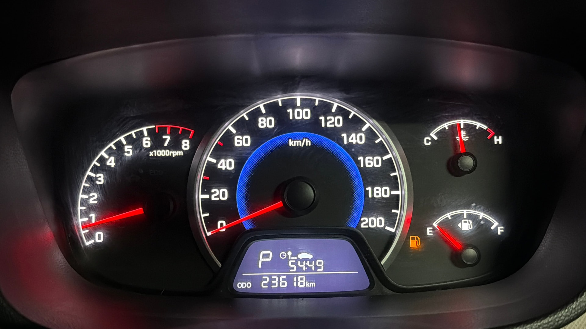 View 2018 Hyundai Grand i10 1.2 Sportz AT Petrol Image 34 Used 2018 Hyundai Grand i10 1.2 Sportz AT Petrol Image 34