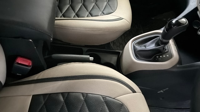 View Hyundai Grand i10 Image 38 Used Hyundai Grand i10 Image 38