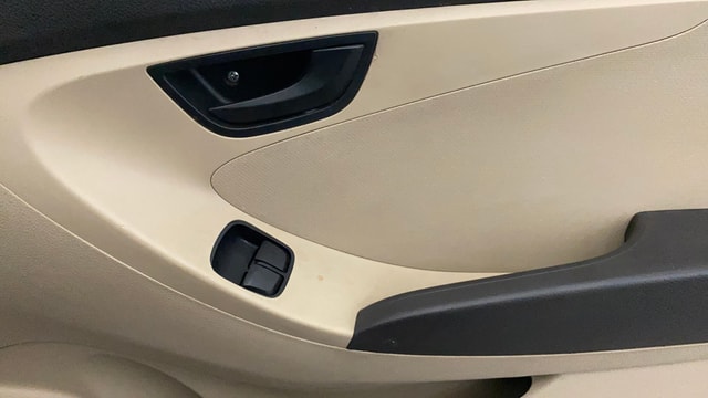 View Hyundai EON Image 32 Used Hyundai EON Image 32