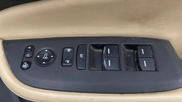 View Honda City ZX Image 35 Used Honda City ZX Image 35