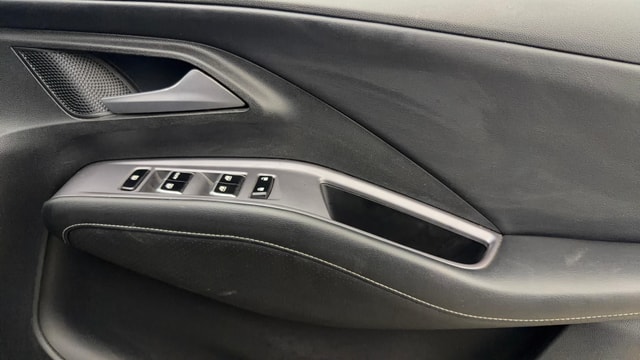 View MG Hector Image 33 Used MG Hector Image 33