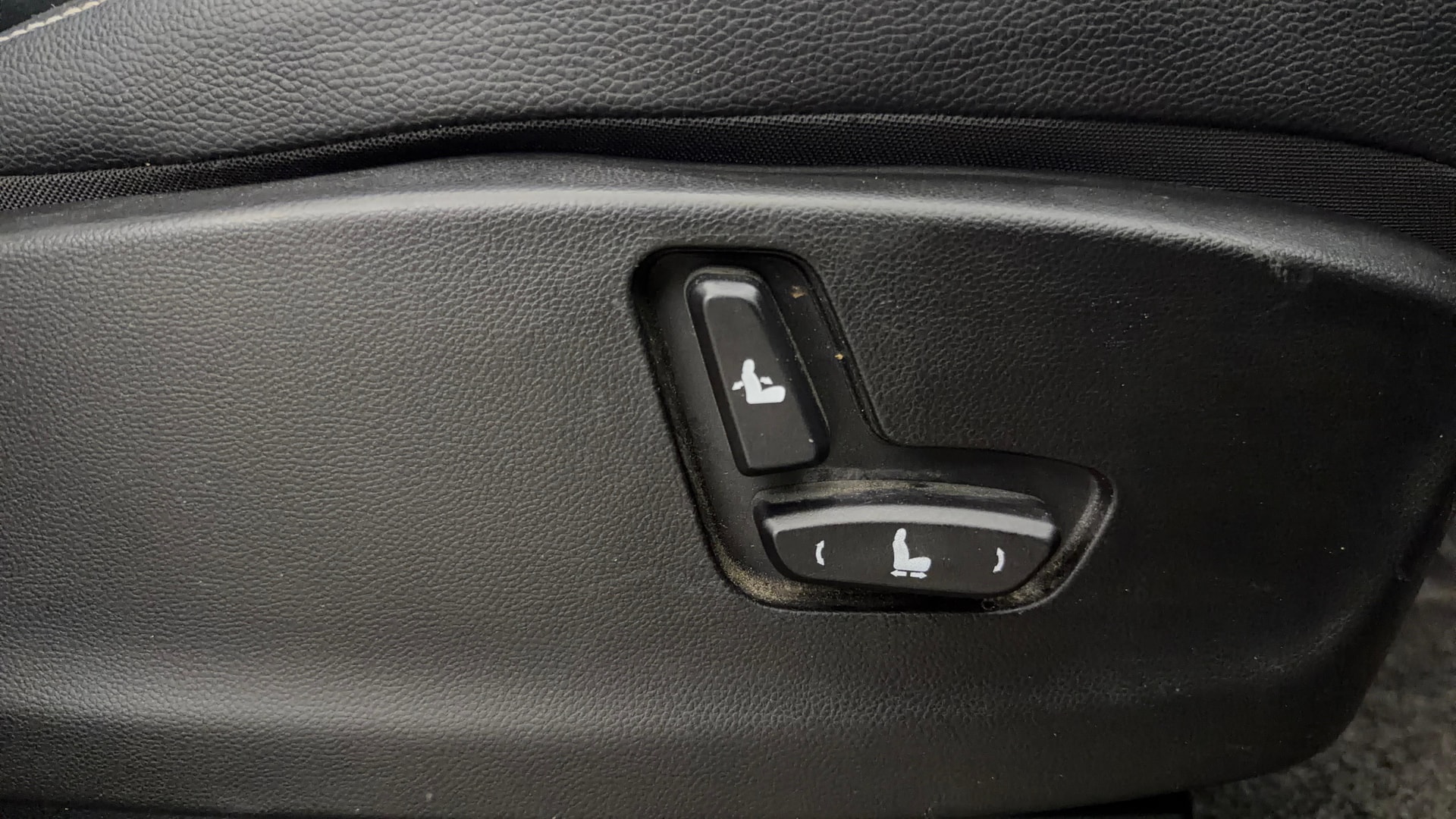 View 2024 MG Hector Sharp Hybrid BS IV Image 19 Used 2024 MG Hector Sharp Hybrid BS IV Image 19