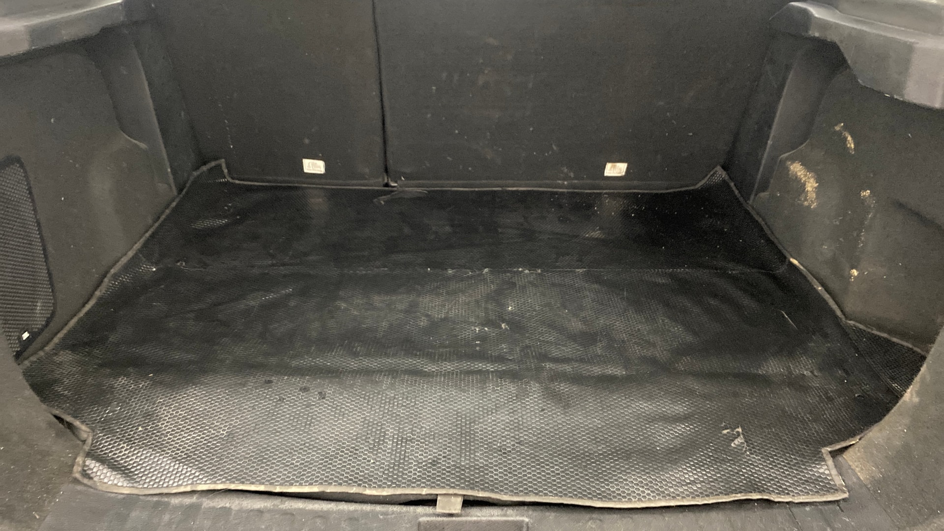 View 2020 Tata Harrier XE Image 10 Used 2020 Tata Harrier XE Image 10