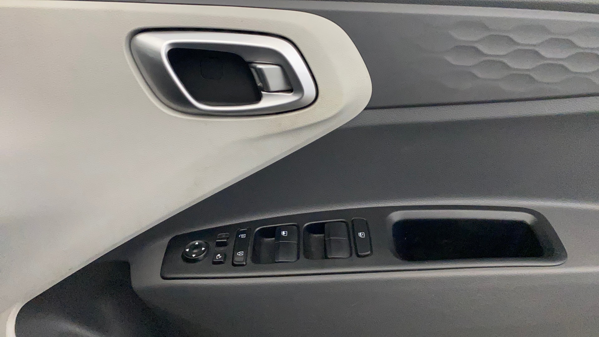 View 2022 Hyundai Grand i10 Nios Sportz Petrol Image 41 Used 2022 Hyundai Grand i10 Nios Sportz Petrol Image 41