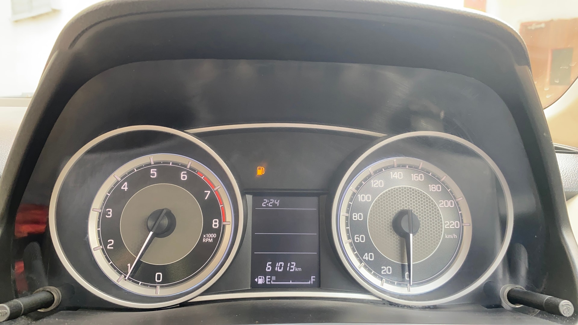 View 2022 Maruti Suzuki 1000 Base Variant Image 19 Used 2022 Maruti Suzuki 1000 Base Variant Image 19