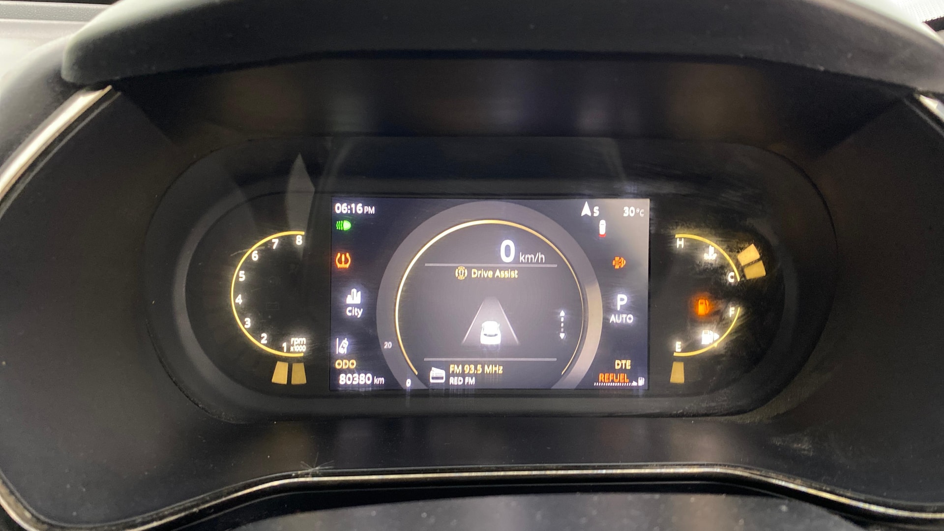 View 2023 Tata Safari XZA Plus Option Dark Image 22 Used 2023 Tata Safari XZA Plus Option Dark Image 22