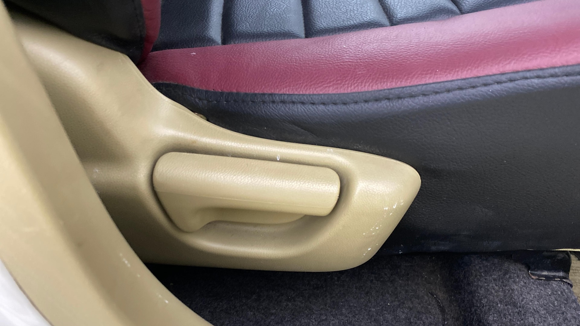 View 2016 Honda Brio E MT Petrol Image 18 Used 2016 Honda Brio E MT Petrol Image 18