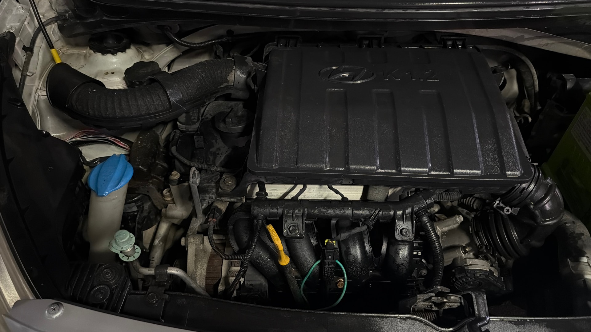 View 2015 Hyundai Grand i10 Sportz 1.2 Kappa Image 3 Used 2015 Hyundai Grand i10 Sportz 1.2 Kappa Image 3