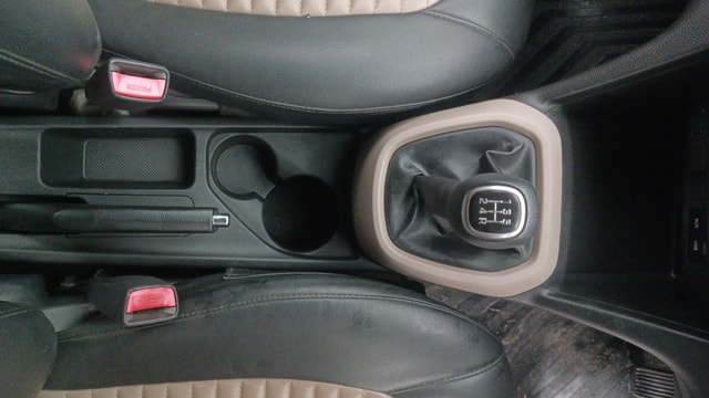 View Hyundai Grand i10 Image 38 Used Hyundai Grand i10 Image 38