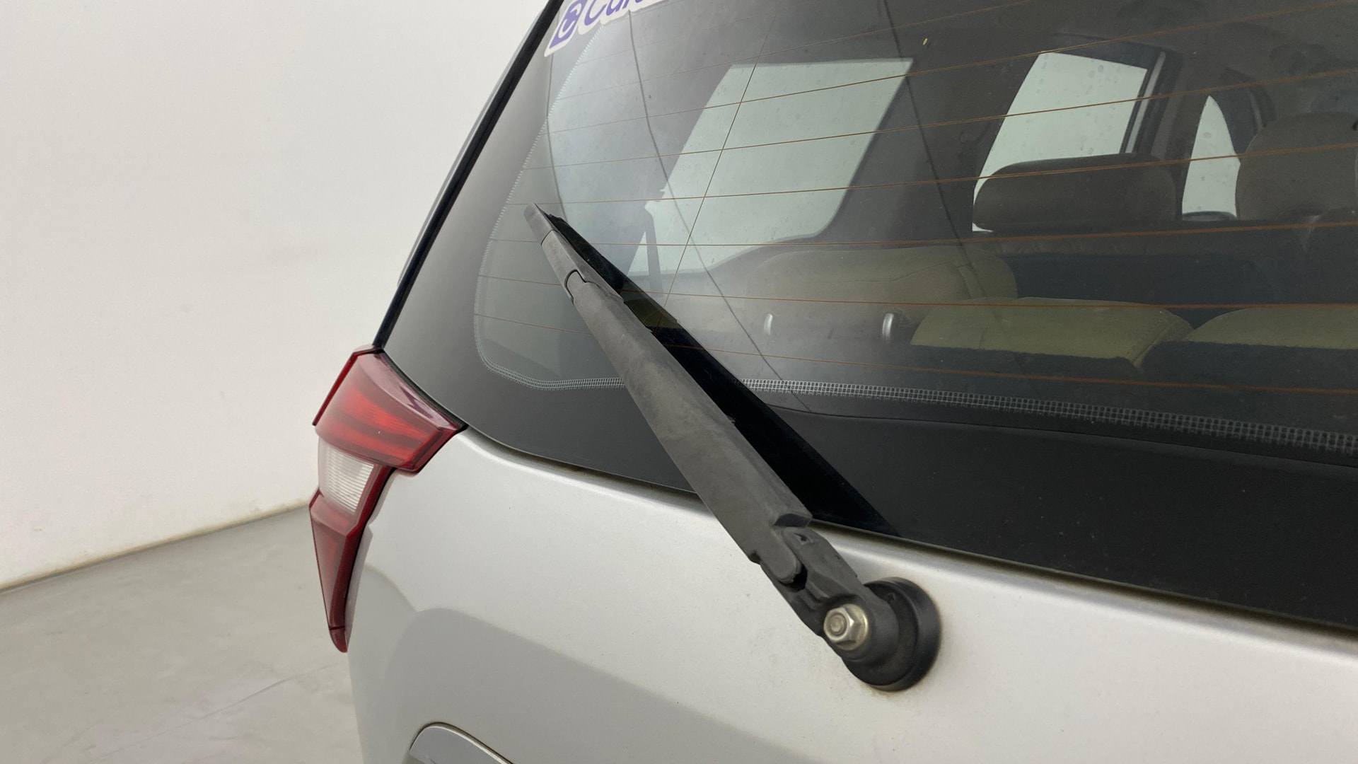 View 2021 Mahindra XUV500 W11 AT Image 25 Used 2021 Mahindra XUV500 W11 AT Image 25