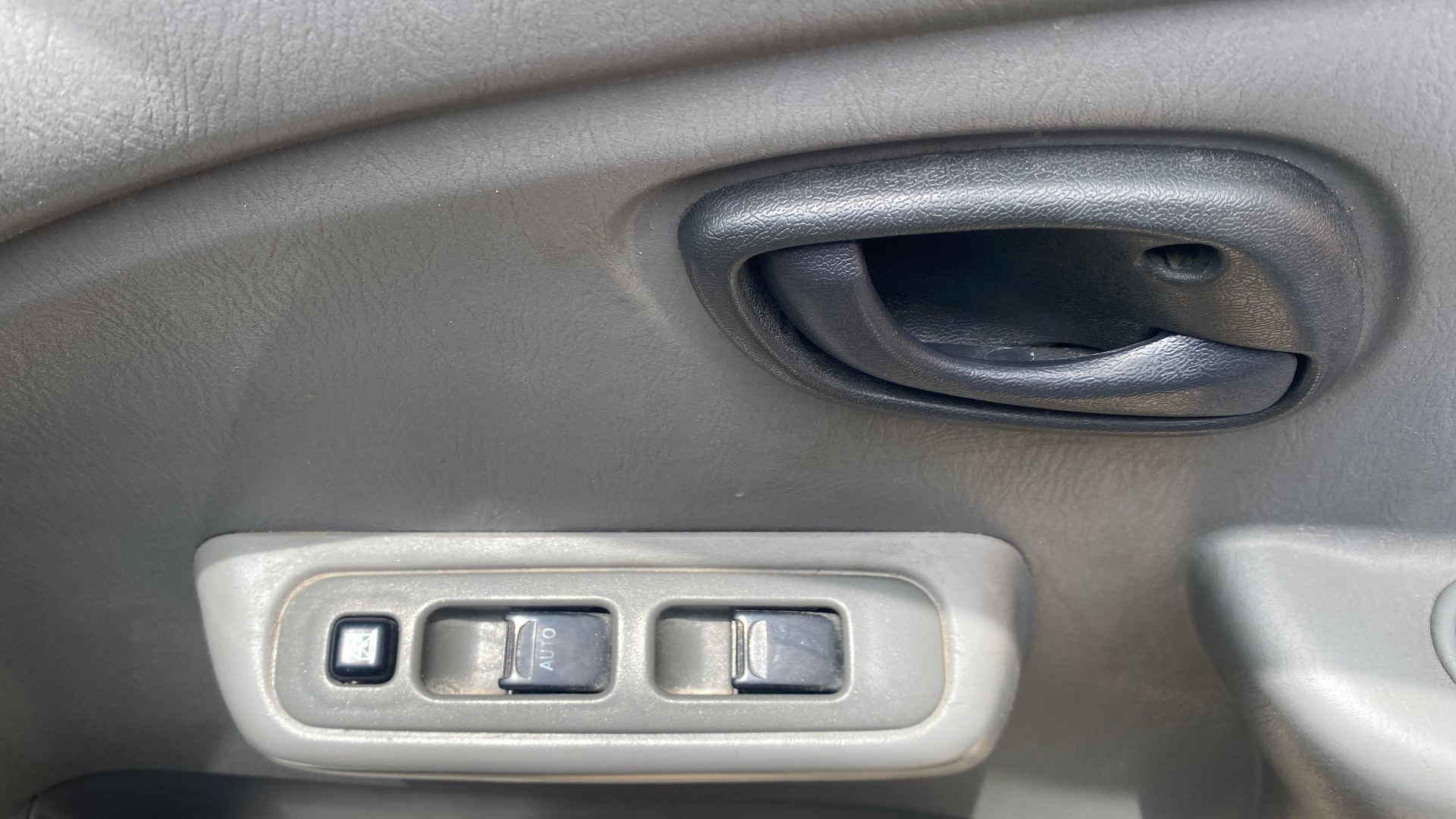 View 2014 Maruti Suzuki Alto K10 LX Image 37 Used 2014 Maruti Suzuki Alto K10 LX Image 37