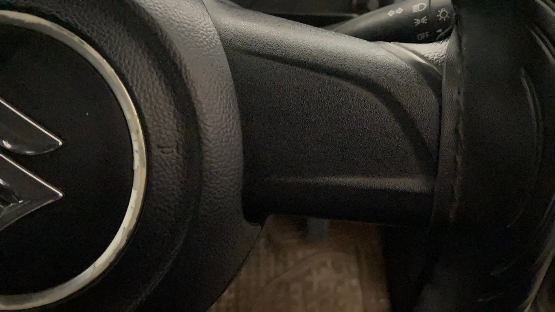 View 2018 Maruti Suzuki 1000 Base Variant Image 3 Used 2018 Maruti Suzuki 1000 Base Variant Image 3