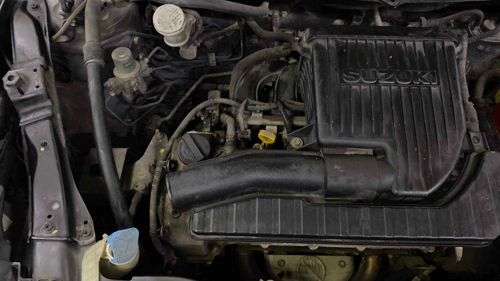 View 2015 Maruti Suzuki 1000 Base Variant Image 3 Used 2015 Maruti Suzuki 1000 Base Variant Image 3